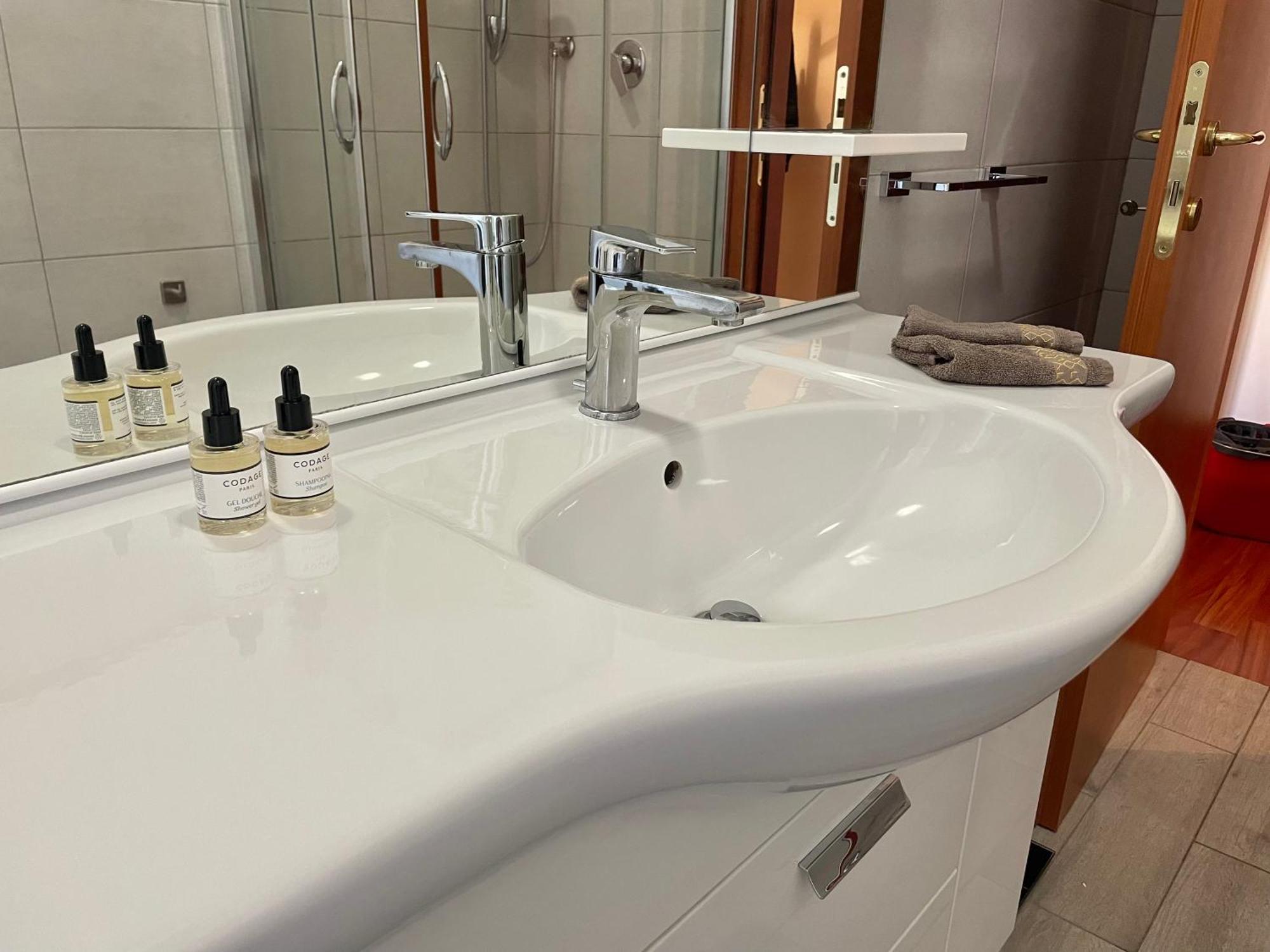 Lucens Domus Quartiere Trieste Appartement *